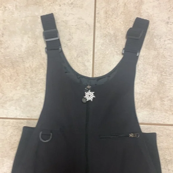 Youth ski bib - Picture 2 of 5